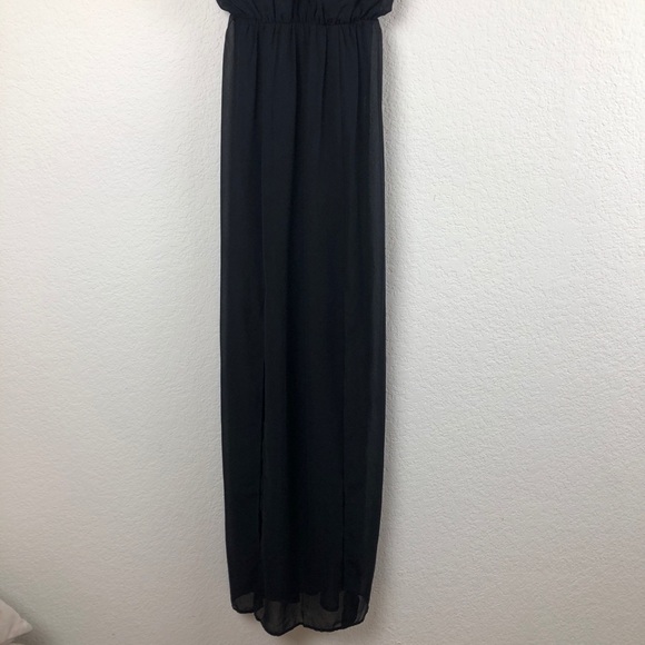 ASTR Maxi Black Dress With Front Slits XS NWT - Picture 2 of 8